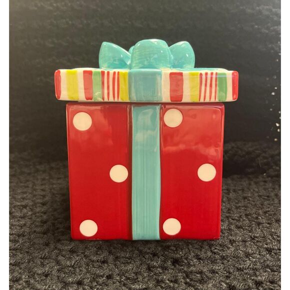 American Atelier Christmas Cookie Jar: "Joy" Gift Box Design in Red - Picture 3 of 8